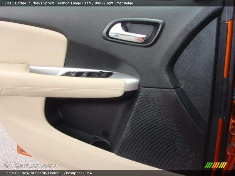 Mango Tango Pearl / Black/Light Frost Beige 2011 Dodge Journey Express