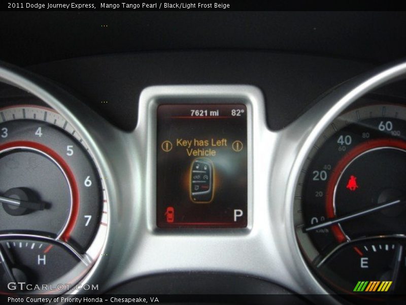 Mango Tango Pearl / Black/Light Frost Beige 2011 Dodge Journey Express