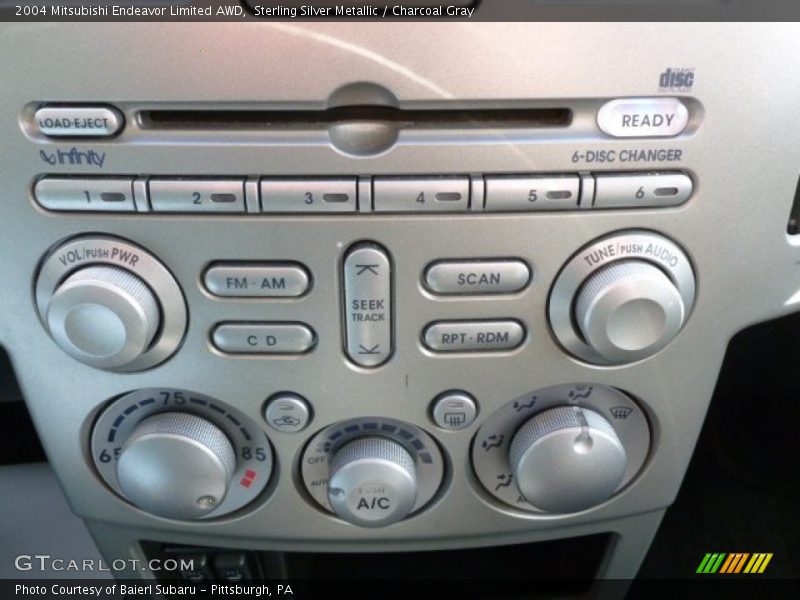 Sterling Silver Metallic / Charcoal Gray 2004 Mitsubishi Endeavor Limited AWD