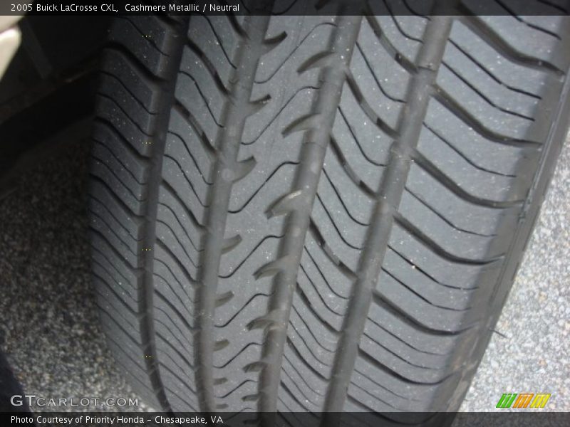 Cashmere Metallic / Neutral 2005 Buick LaCrosse CXL