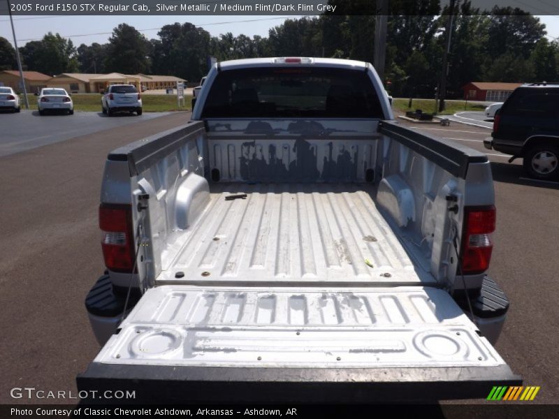  2005 F150 STX Regular Cab Trunk