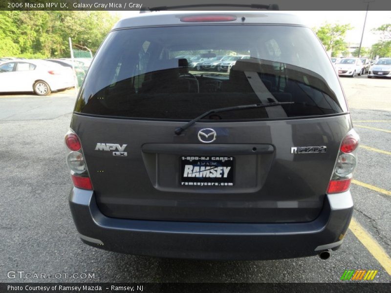 Galaxy Gray Mica / Gray 2006 Mazda MPV LX