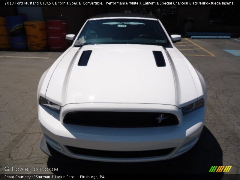  2013 Mustang GT/CS California Special Convertible Performance White