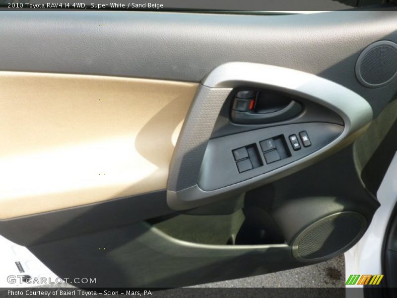 Super White / Sand Beige 2010 Toyota RAV4 I4 4WD