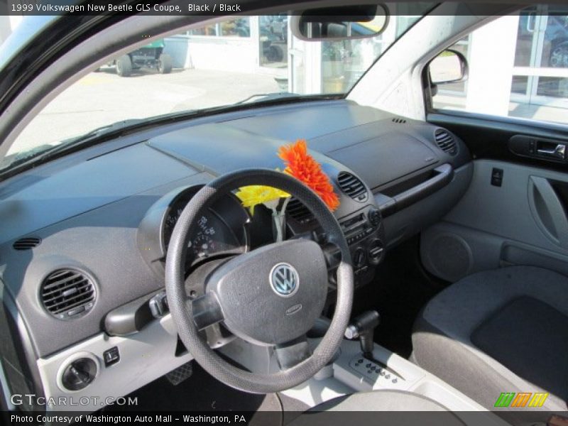 Black / Black 1999 Volkswagen New Beetle GLS Coupe