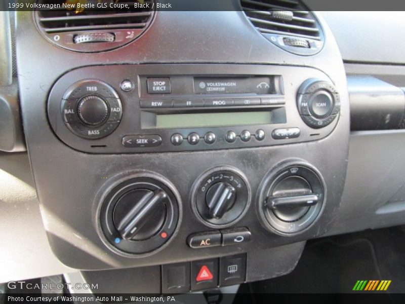 Black / Black 1999 Volkswagen New Beetle GLS Coupe