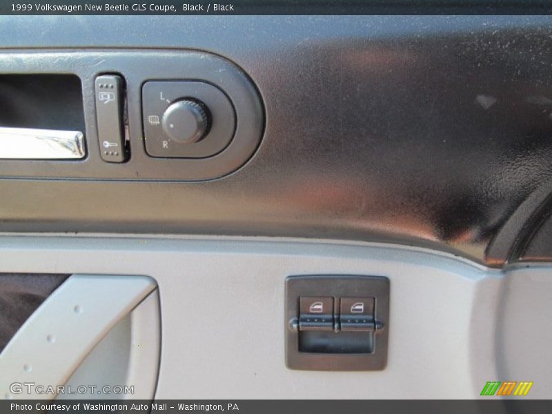 Black / Black 1999 Volkswagen New Beetle GLS Coupe