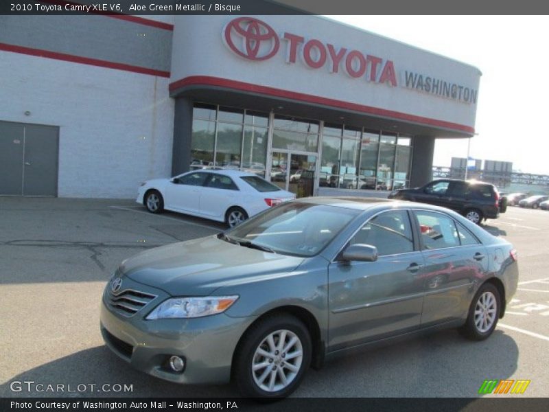 Aloe Green Metallic / Bisque 2010 Toyota Camry XLE V6