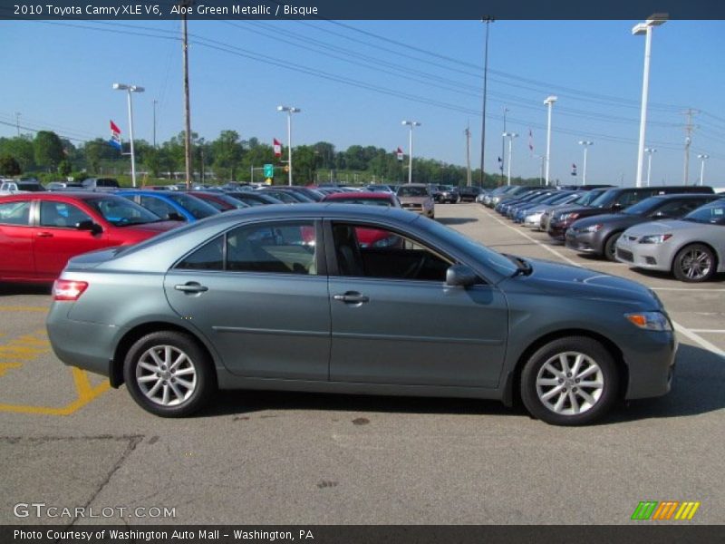 Aloe Green Metallic / Bisque 2010 Toyota Camry XLE V6