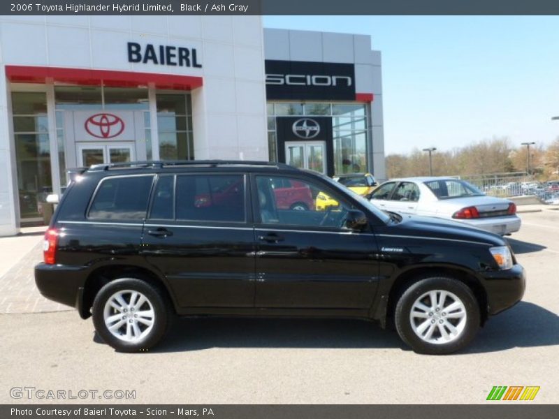Black / Ash Gray 2006 Toyota Highlander Hybrid Limited