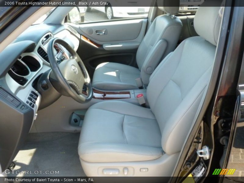 Black / Ash Gray 2006 Toyota Highlander Hybrid Limited