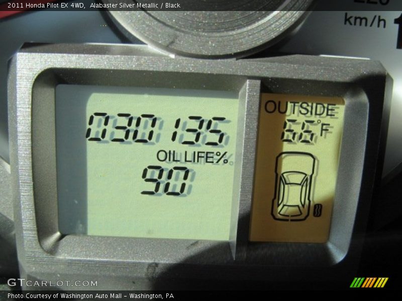 Alabaster Silver Metallic / Black 2011 Honda Pilot EX 4WD