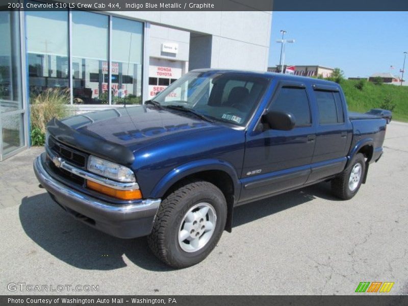 Indigo Blue Metallic / Graphite 2001 Chevrolet S10 LS Crew Cab 4x4