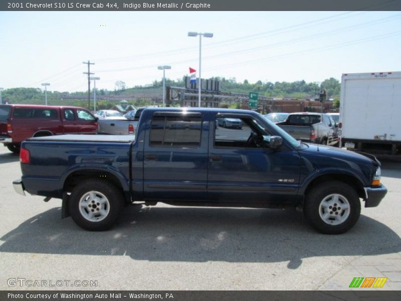 Indigo Blue Metallic / Graphite 2001 Chevrolet S10 LS Crew Cab 4x4