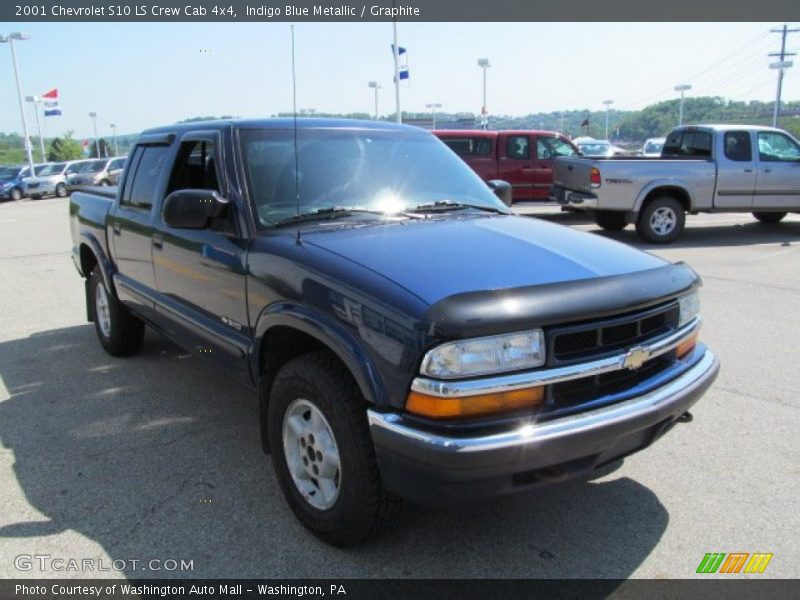 Indigo Blue Metallic / Graphite 2001 Chevrolet S10 LS Crew Cab 4x4