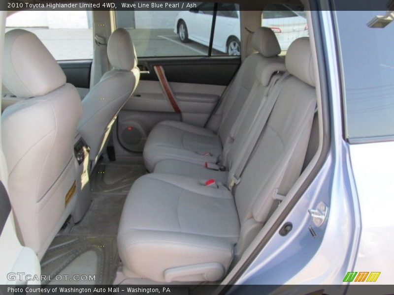 Wave Line Blue Pearl / Ash 2010 Toyota Highlander Limited 4WD