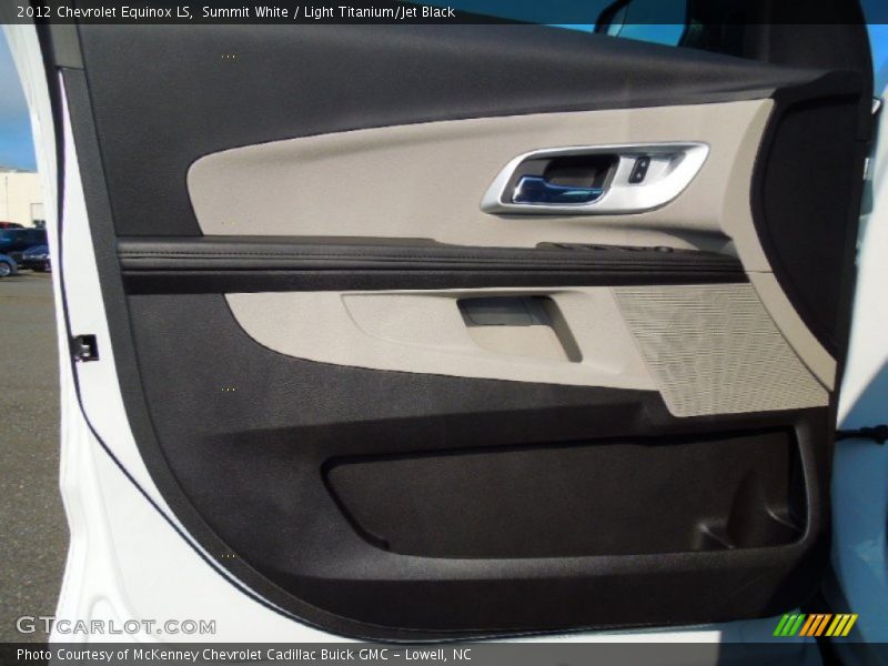 Summit White / Light Titanium/Jet Black 2012 Chevrolet Equinox LS