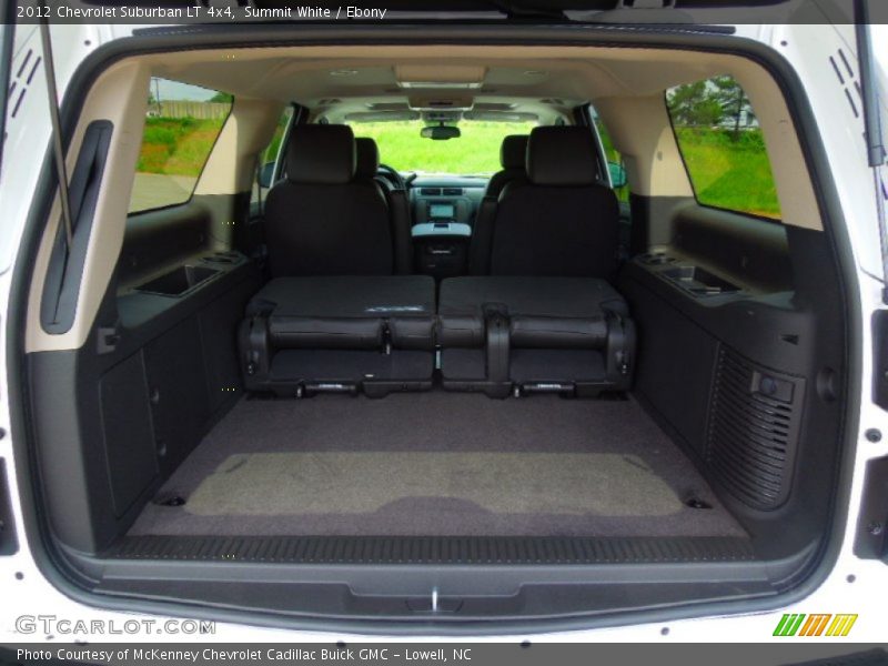 Summit White / Ebony 2012 Chevrolet Suburban LT 4x4
