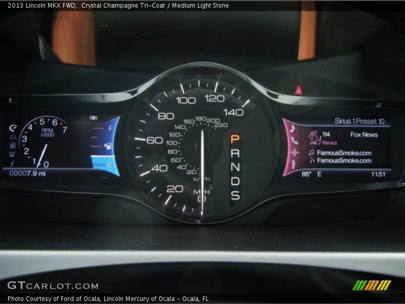 Crystal Champagne Tri-Coat / Medium Light Stone 2013 Lincoln MKX FWD