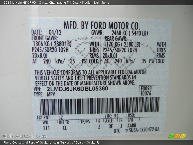 Crystal Champagne Tri-Coat / Medium Light Stone 2013 Lincoln MKX FWD