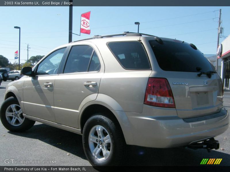 Gold Beige / Beige 2003 Kia Sorento LX