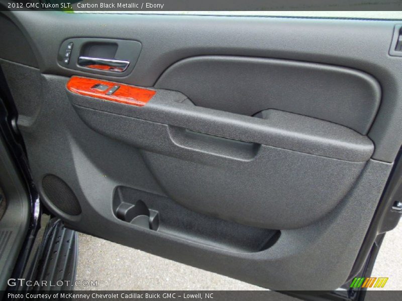 Carbon Black Metallic / Ebony 2012 GMC Yukon SLT