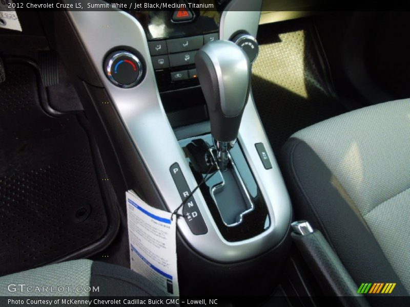 Summit White / Jet Black/Medium Titanium 2012 Chevrolet Cruze LS