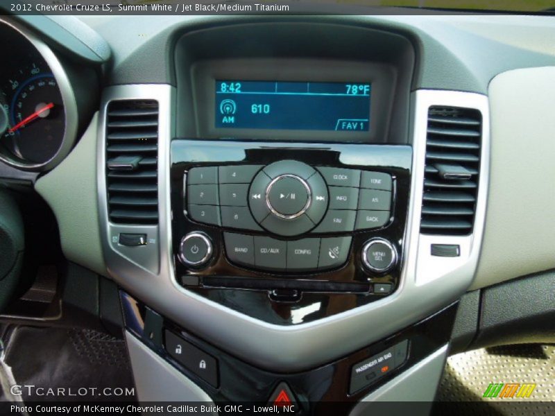 Summit White / Jet Black/Medium Titanium 2012 Chevrolet Cruze LS