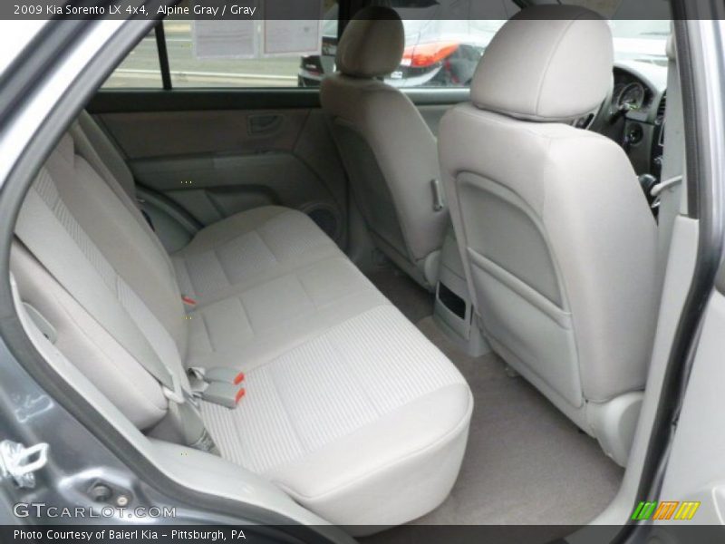 Alpine Gray / Gray 2009 Kia Sorento LX 4x4