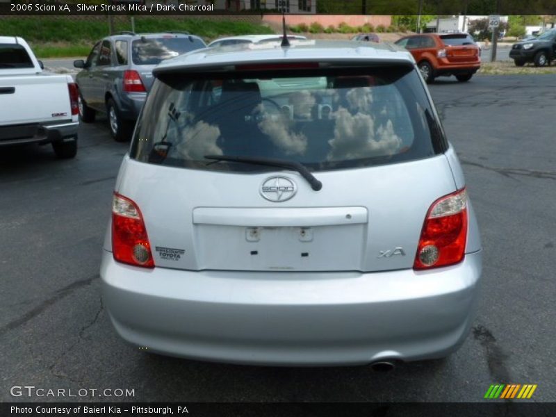 Silver Streak Mica / Dark Charcoal 2006 Scion xA