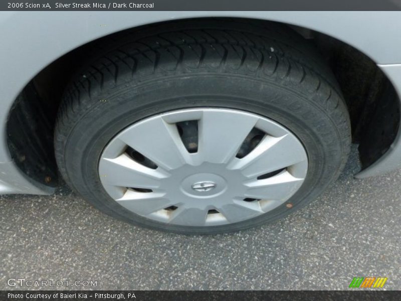 Silver Streak Mica / Dark Charcoal 2006 Scion xA