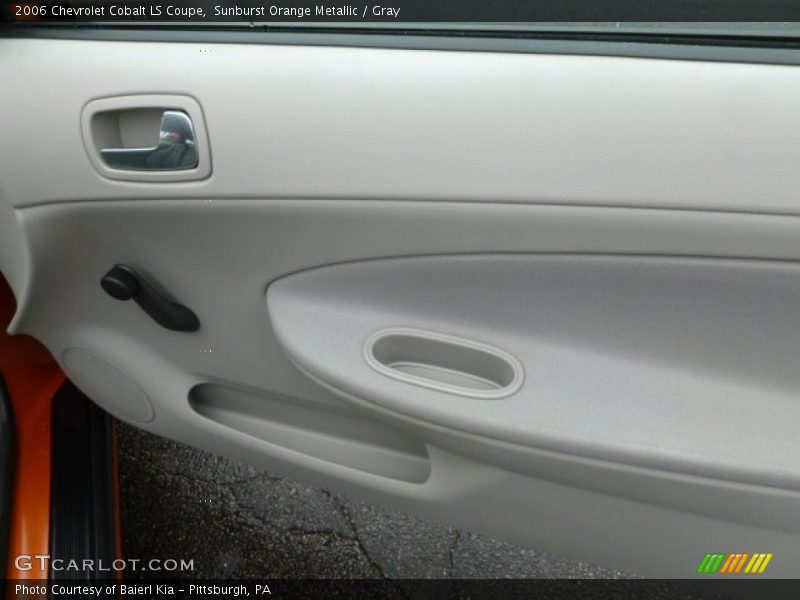 Sunburst Orange Metallic / Gray 2006 Chevrolet Cobalt LS Coupe