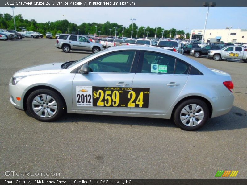 Silver Ice Metallic / Jet Black/Medium Titanium 2012 Chevrolet Cruze LS