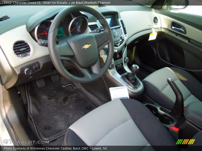 Silver Ice Metallic / Jet Black/Medium Titanium 2012 Chevrolet Cruze LS