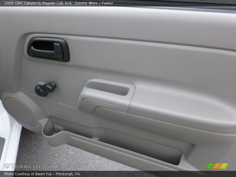 Summit White / Pewter 2005 GMC Canyon SL Regular Cab 4x4