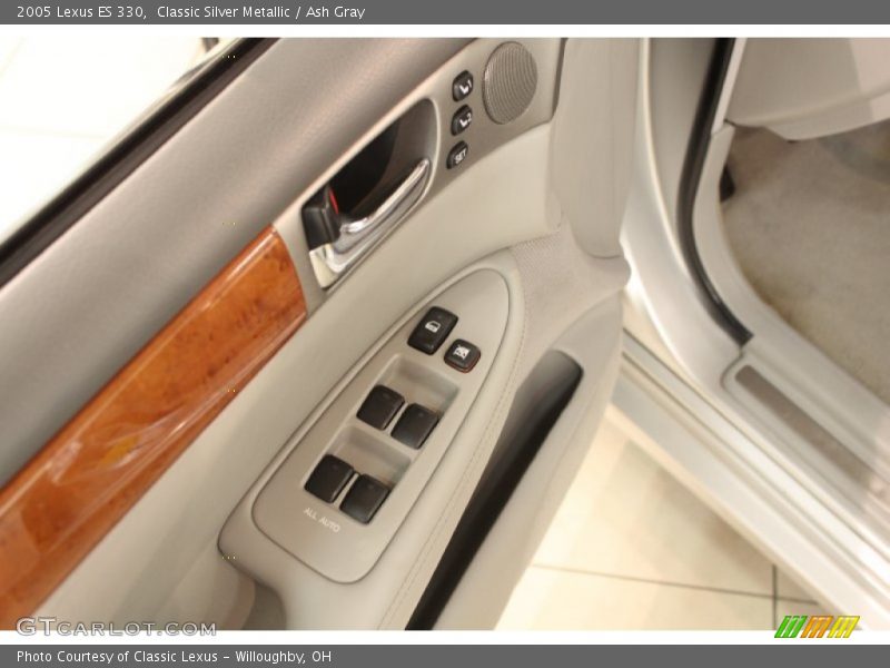 Classic Silver Metallic / Ash Gray 2005 Lexus ES 330