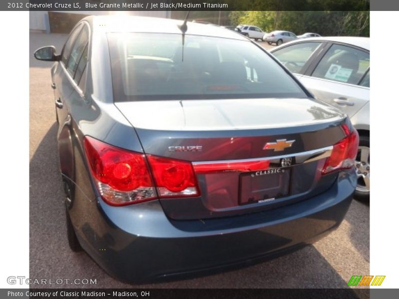 Blue Granite Metallic / Jet Black/Medium Titanium 2012 Chevrolet Cruze LS
