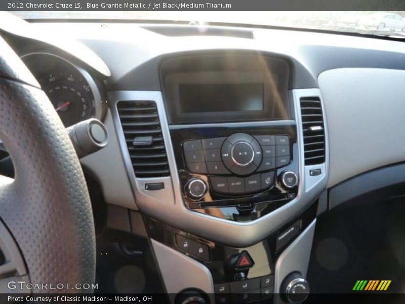 Blue Granite Metallic / Jet Black/Medium Titanium 2012 Chevrolet Cruze LS