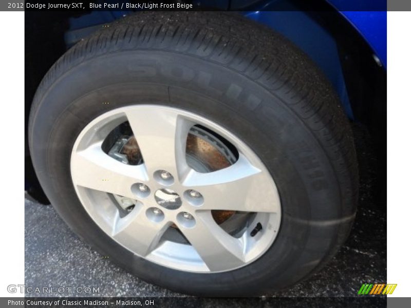 Blue Pearl / Black/Light Frost Beige 2012 Dodge Journey SXT