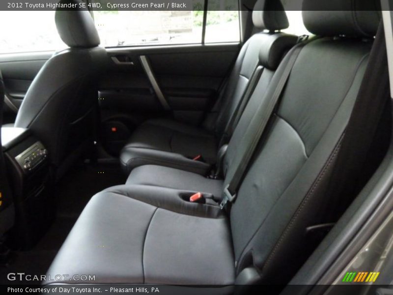 Cypress Green Pearl / Black 2012 Toyota Highlander SE 4WD