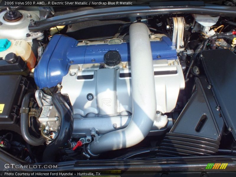  2006 S60 R AWD Engine - 2.5 Liter R Turbocharged DOHC 20-Valve VVT Inline 5 Cylinder
