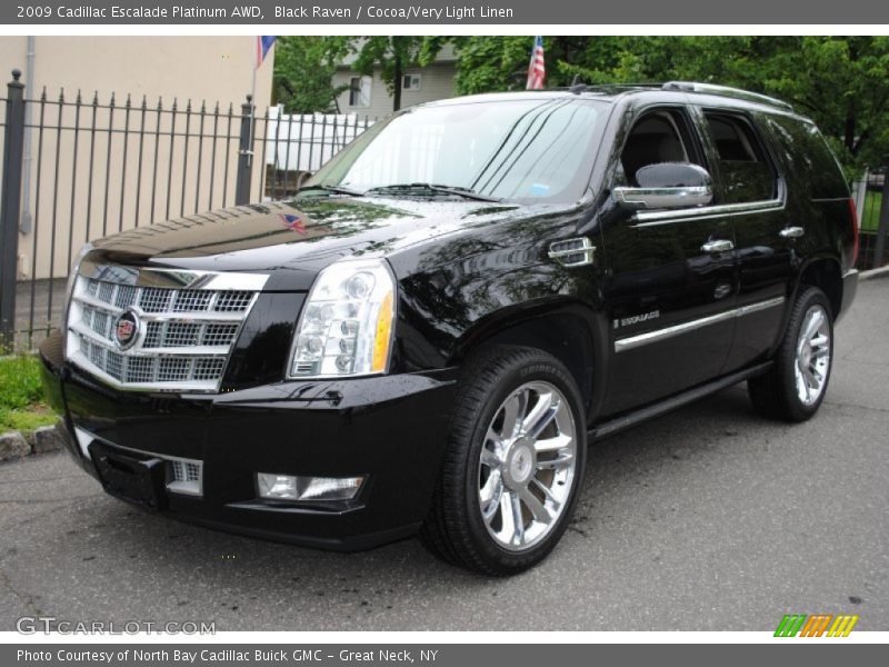 Front 3/4 View of 2009 Escalade Platinum AWD