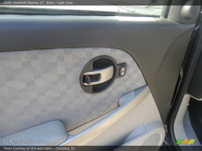 Black / Light Gray 2005 Chevrolet Equinox LT