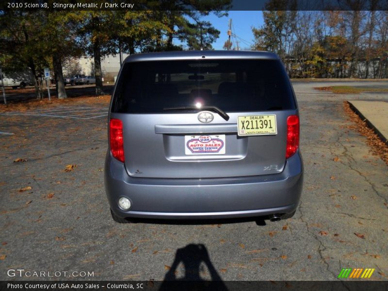 Stingray Metallic / Dark Gray 2010 Scion xB