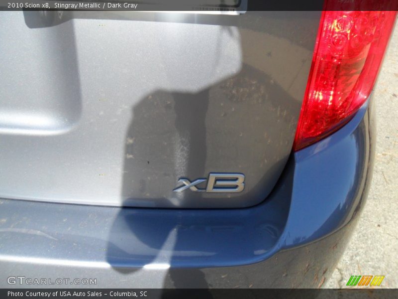 Stingray Metallic / Dark Gray 2010 Scion xB