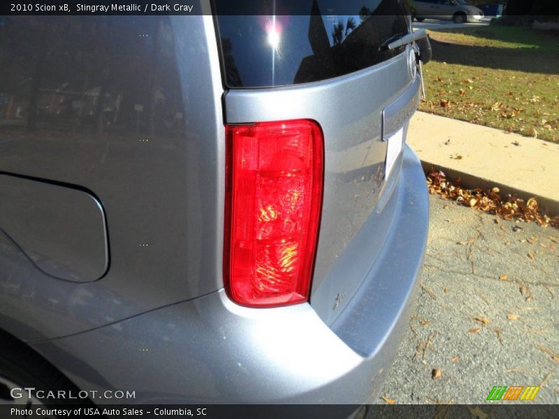 Stingray Metallic / Dark Gray 2010 Scion xB