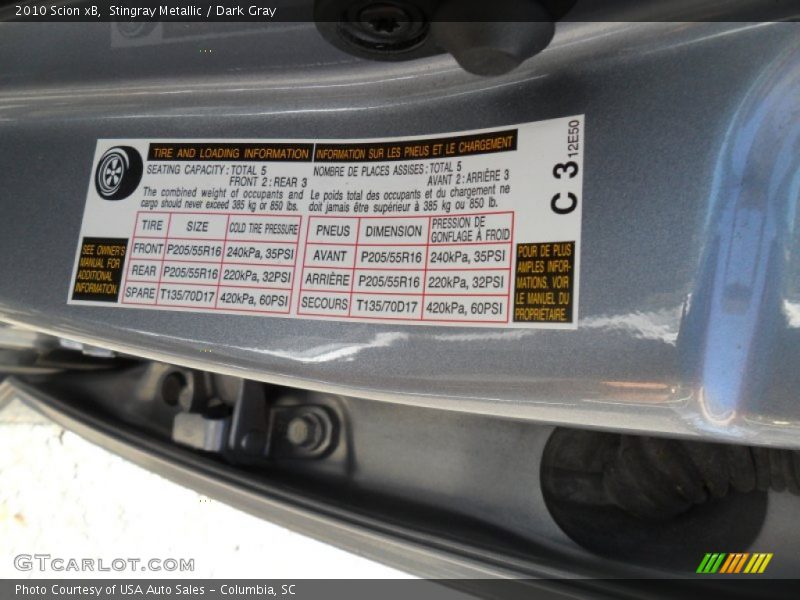 Stingray Metallic / Dark Gray 2010 Scion xB