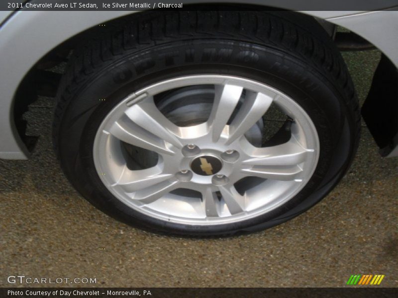 Ice Silver Metallic / Charcoal 2011 Chevrolet Aveo LT Sedan
