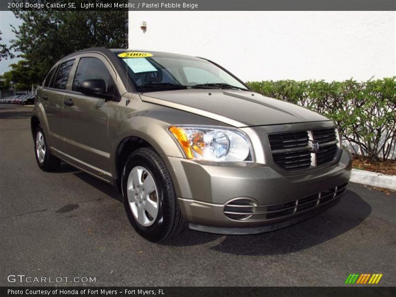Light Khaki Metallic / Pastel Pebble Beige 2008 Dodge Caliber SE
