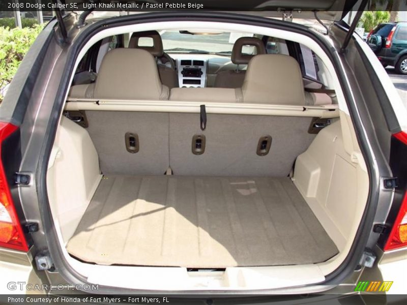 Light Khaki Metallic / Pastel Pebble Beige 2008 Dodge Caliber SE